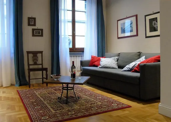 Duomo Classic Apartment